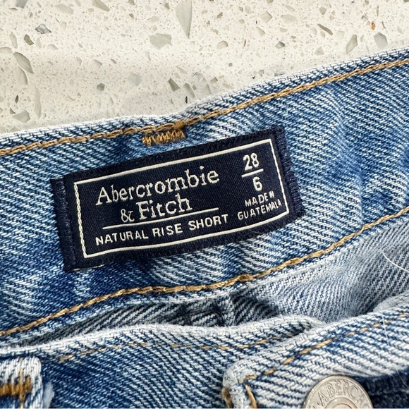 Abercrombie & Fitch Natural Rise Shorts sz 28 / 6 - Picture 5 of 10